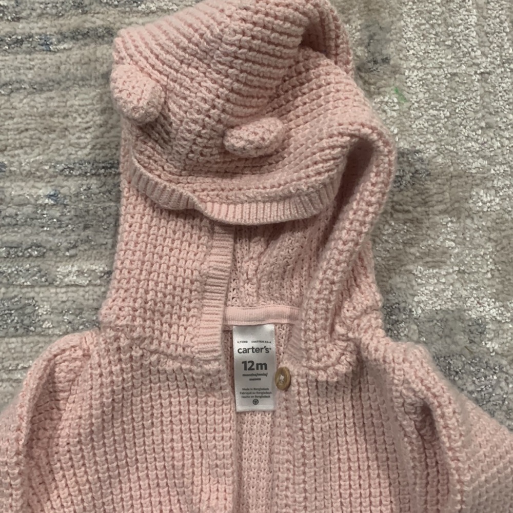 Pink knit sweater - Picture 2 of 3